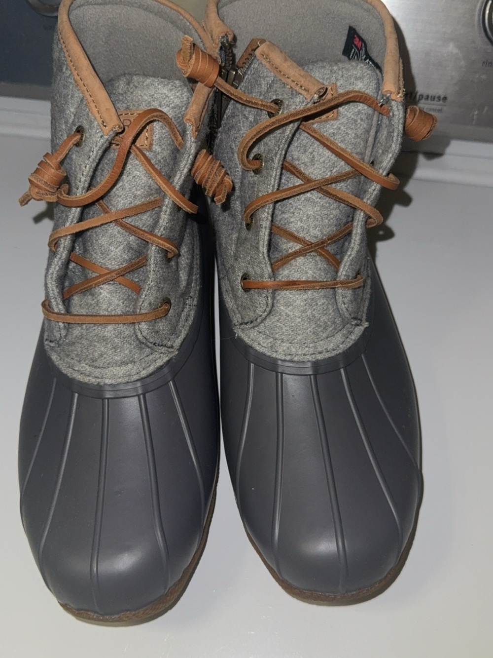 Brand NWOT Sperry Gray Duck Boots with Tan Laces